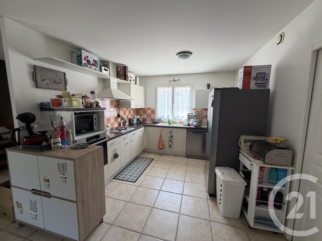 Maison &agrave; louer - 5 pi&egrave;ces - 126,65 m2 - Ste Euphemie - 01 - RHONE-ALPES