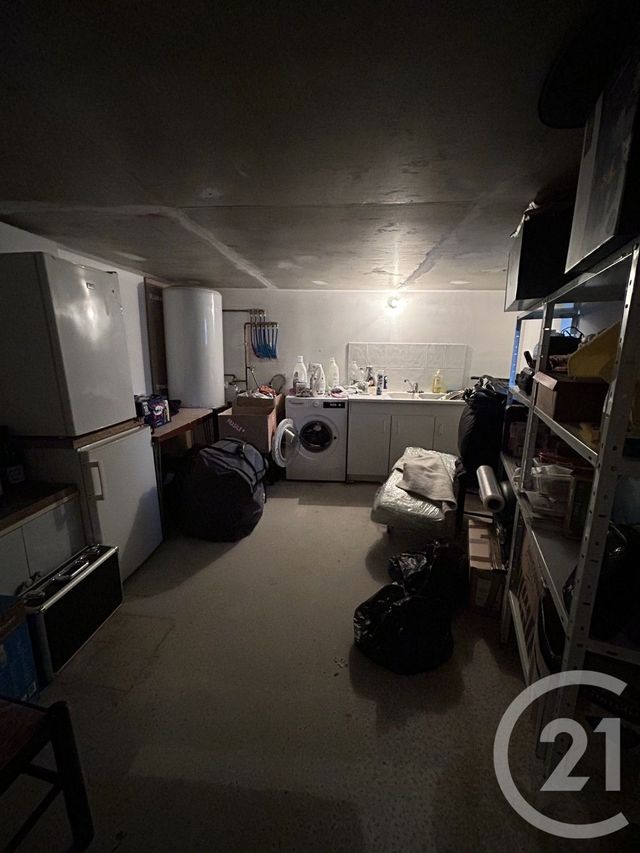 Maison &agrave; louer - 4 pi&egrave;ces - 80,94 m2 - Villeneuve - 01 - RHONE-ALPES