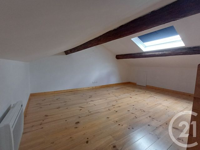 Maison &agrave; louer - 4 pi&egrave;ces - 80,94 m2 - Villeneuve - 01 - RHONE-ALPES