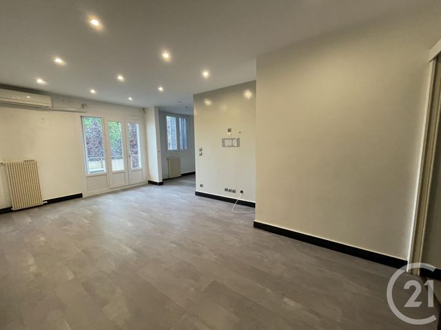Appartement T4 à louer VILLEFRANCHE SUR SAONE