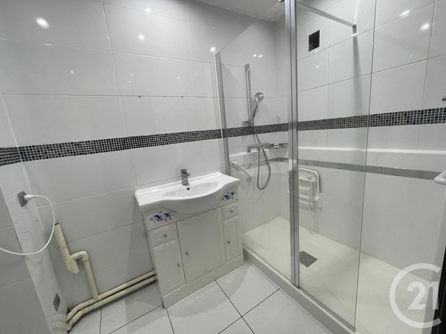 Appartement T4 &agrave; louer - 4 pi&egrave;ces - 89 m2 - Villefranche Sur Saone - 69 - RHONE-ALPES