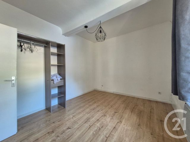 Appartement T2 &agrave; louer - 2 pi&egrave;ces - 50,83 m2 - Trevoux - 01 - RHONE-ALPES