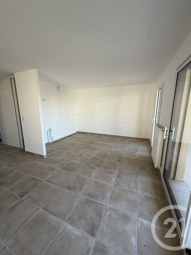 Appartement &agrave; louer - 4 pi&egrave;ces - 79,97 m2 - Gleize - 69 - RHONE-ALPES
