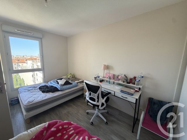 Appartement T3 &agrave; louer - 3 pi&egrave;ces - 55,30 m2 - Villefranche Sur Saone - 69 - RHONE-ALPES