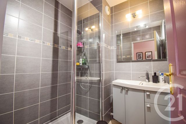 Appartement T5 &agrave; vendre - 5 pi&egrave;ces - 135,94 m2 - Jassans Riottier - 01 - RHONE-ALPES
