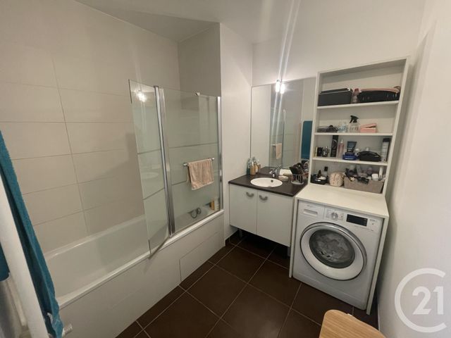 Appartement F3 &agrave; louer - 3 pi&egrave;ces - 65,72 m2 - Villefranche Sur Saone - 69 - RHONE-ALPES