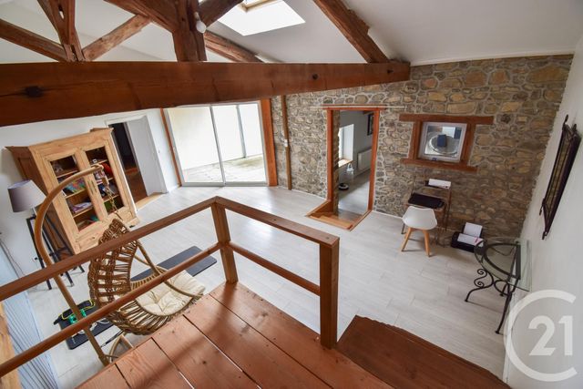 Maison à vendre - 6 pièces - 210 m2 - Poule Les Echarmeaux - 69 - RHONE-ALPES