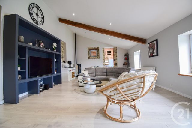 Maison à vendre - 6 pièces - 210 m2 - Poule Les Echarmeaux - 69 - RHONE-ALPES