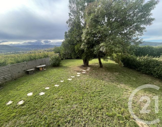 Maison à louer - 3 pièces - 84 m2 - St Amour Bellevue - 71 - BOURGOGNE