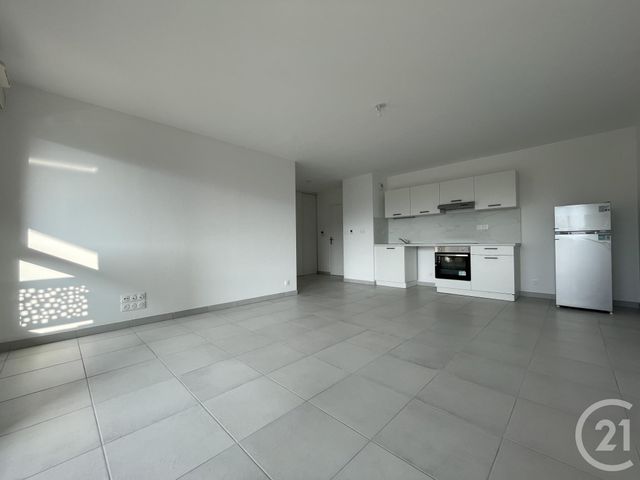 Appartement F3 à louer - 3 pièces - 63,43 m2 - Belleville En Beaujolais - 69 - RHONE-ALPES