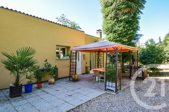 Afficher la photo en grand Maison à vendre - 5 pièces - 301,95 m2 - Jassans Riottier - 01 - RHONE-ALPES