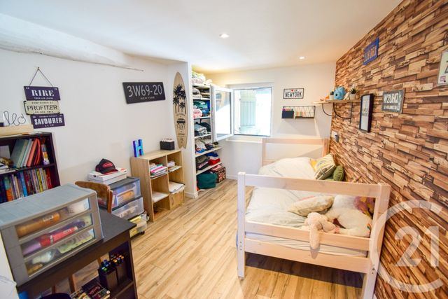 Afficher la photo en grand Maison à vendre - 7 pièces - 166,21 m2 - St Lager - 69 - RHONE-ALPES