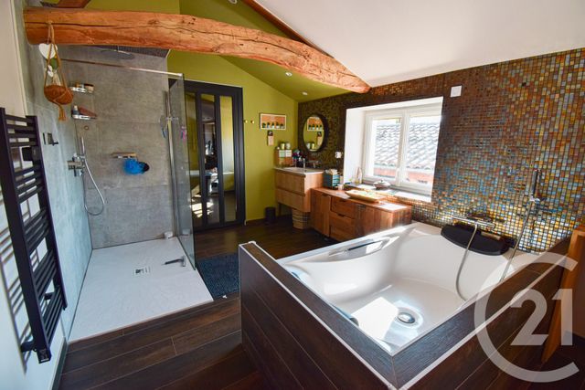 Afficher la photo en grand Maison à vendre - 7 pièces - 166,21 m2 - St Lager - 69 - RHONE-ALPES