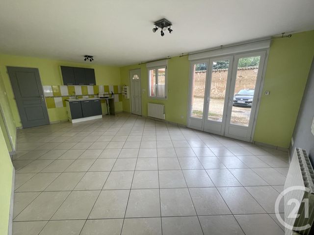 Appartement T3 à louer - 3 pièces - 62,49 m2 - St Symphorien D Ancelles - 71 - BOURGOGNE