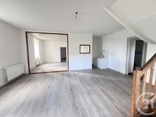 Afficher la photo en grand Maison à louer - 4 pièces - 138 m2 - Julienas - 69 - RHONE-ALPES