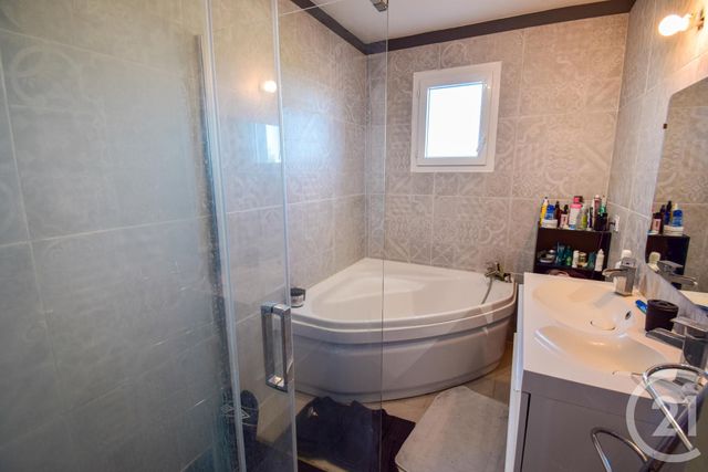 Afficher la photo en grand Maison à vendre - 5 pièces - 99,40 m2 - Baneins - 01 - RHONE-ALPES