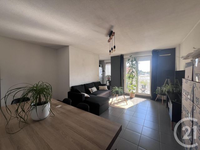 Appartement F2 à louer - 2 pièces - 50,14 m2 - Belleville - 69 - RHONE-ALPES