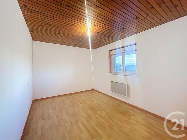 Appartement F4 à vendre - 4 pièces - 94,25 m2 - Replonges - 01 - RHONE-ALPES