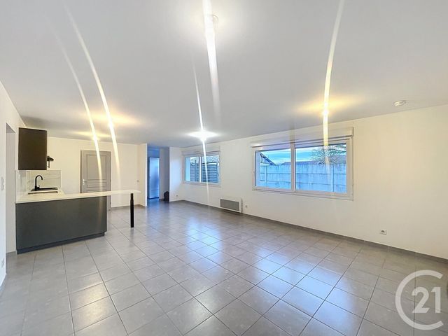 Appartement F4 à vendre - 4 pièces - 94,25 m2 - Replonges - 01 - RHONE-ALPES