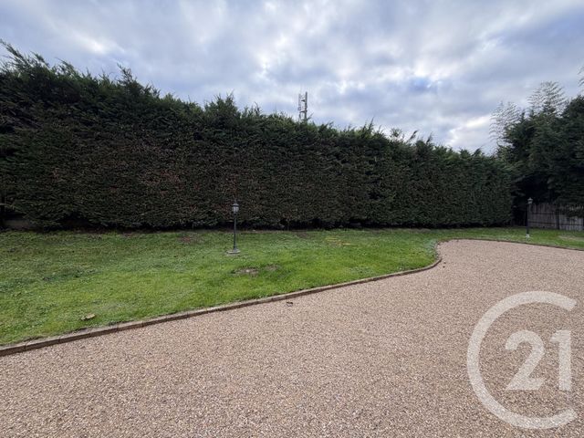 Maison &agrave; louer - 5 pi&egrave;ces - 125,82 m2 - Montmerle Sur Saone - 01 - RHONE-ALPES