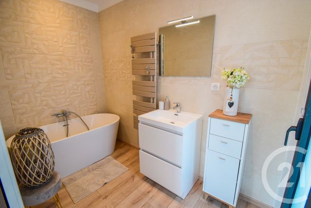 Maison &agrave; vendre - 5 pi&egrave;ces - 360 m2 - St Didier Sur Chalaronne - 01 - RHONE-ALPES