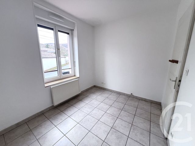 Maison &agrave; louer - 5 pi&egrave;ces - 100 m2 - Chiroubles - 69 - RHONE-ALPES