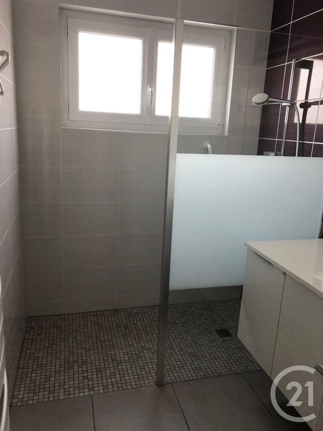 Maison &agrave; louer - 4 pi&egrave;ces - 92,07 m2 - St Lager - 69 - RHONE-ALPES