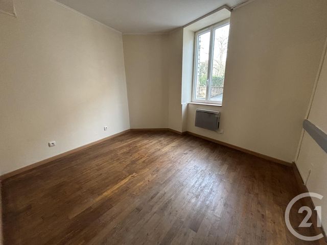 Appartement F3 &agrave; louer - 3 pi&egrave;ces - 54,14 m2 - Beaujeu - 69 - RHONE-ALPES