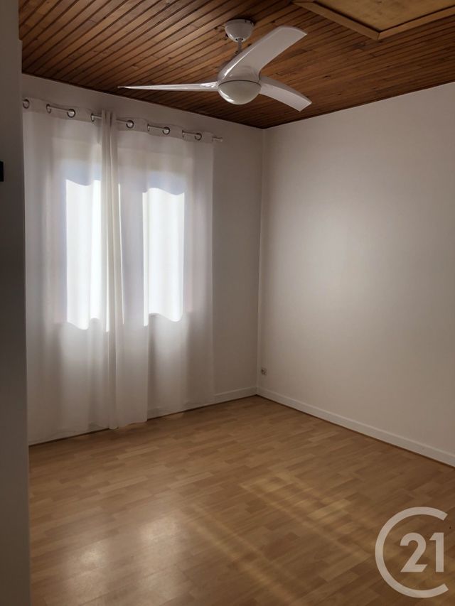 Maison &agrave; louer - 5 pi&egrave;ces - 130 m2 - Julienas - 69 - RHONE-ALPES