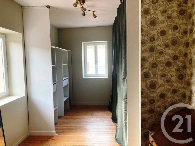 Maison &agrave; louer - 3 pi&egrave;ces - 80 m2 - Guereins - 01 - RHONE-ALPES