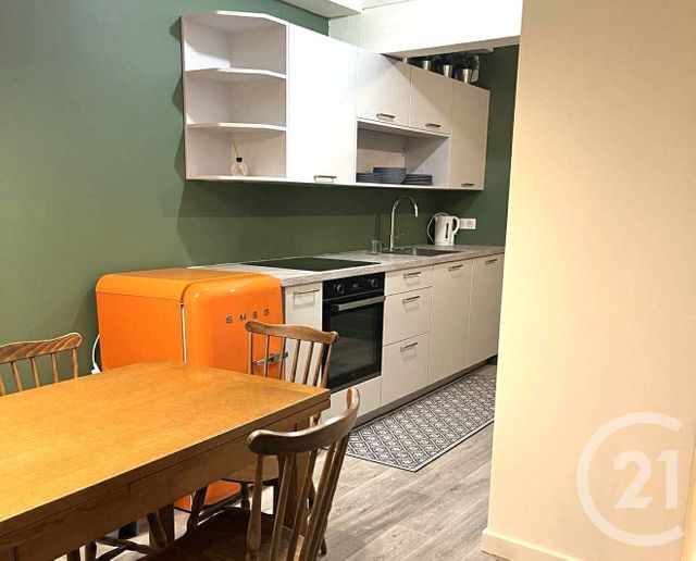 Maison &agrave; louer - 3 pi&egrave;ces - 80 m2 - Guereins - 01 - RHONE-ALPES