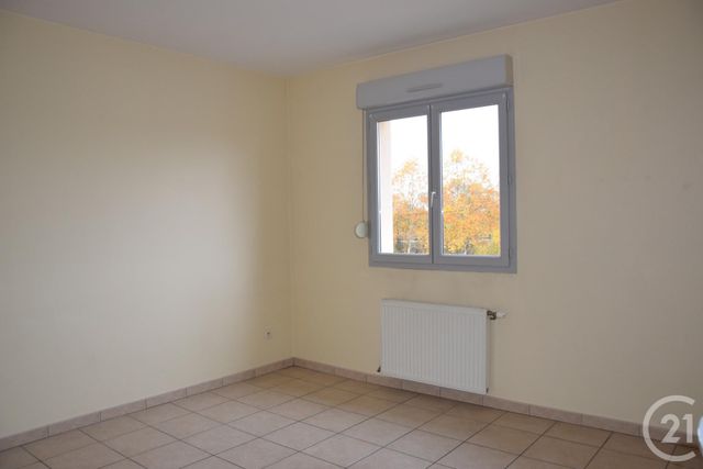 Appartement F4 &agrave; louer - 4 pi&egrave;ces - 93,79 m2 - Belleville - 69 - RHONE-ALPES