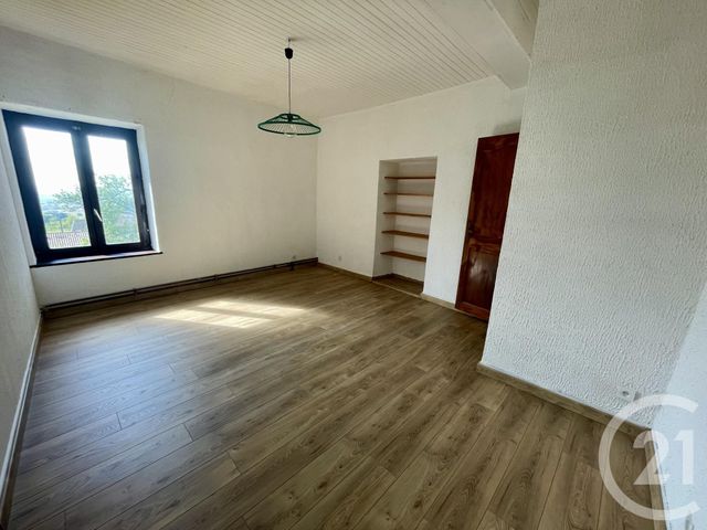 Maison &agrave; louer - 5 pi&egrave;ces - 151,19 m2 - Lantignie - 69 - RHONE-ALPES