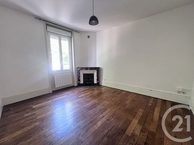 Appartement T2 à louer FLEURIE