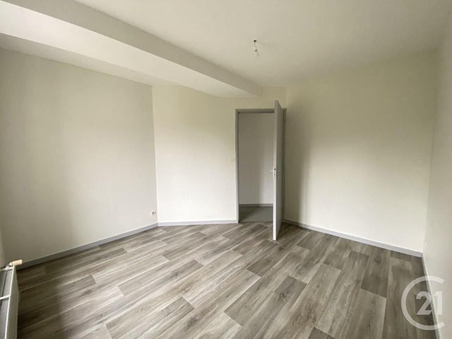 Appartement T4 &agrave; louer - 5 pi&egrave;ces - 97,92 m2 - Belleville - 69 - RHONE-ALPES