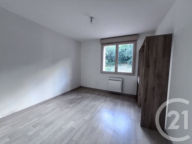 Appartement T3 &agrave; louer - 3 pi&egrave;ces - 70 m2 - Jullie - 69 - RHONE-ALPES