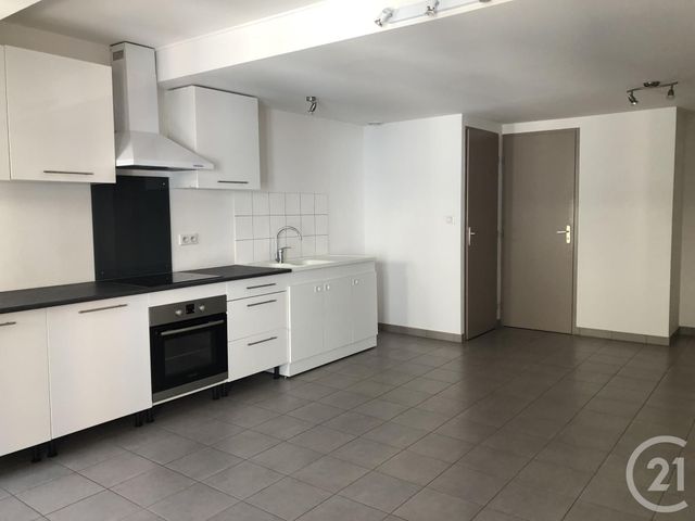 Appartement T3 &agrave; louer - 3 pi&egrave;ces - 52,04 m2 - Beaujeu - 69 - RHONE-ALPES