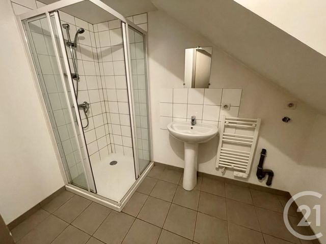 Appartement T3 &agrave; louer - 3 pi&egrave;ces - 52,04 m2 - Beaujeu - 69 - RHONE-ALPES