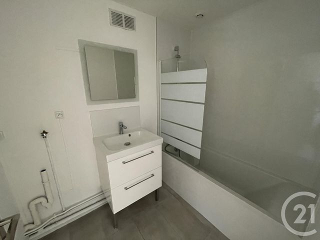Appartement F1 &agrave; louer - 1 pi&egrave;ce - 36,43 m2 - Charnay Les Macon - 71 - BOURGOGNE