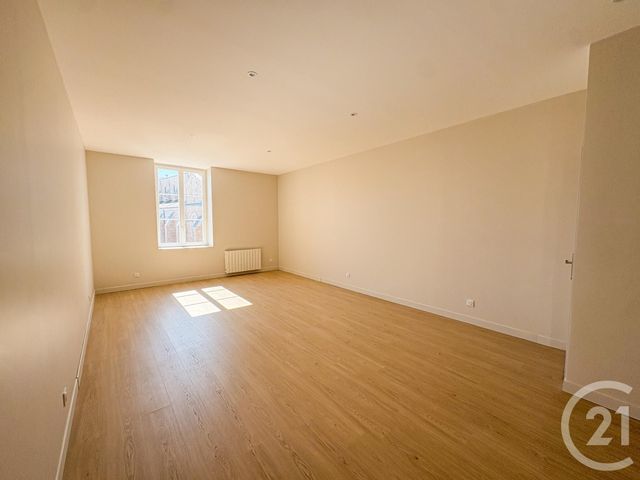 Maison &agrave; vendre - 5 pi&egrave;ces - 151,15 m2 - Romaneche Thorins - 71 - BOURGOGNE