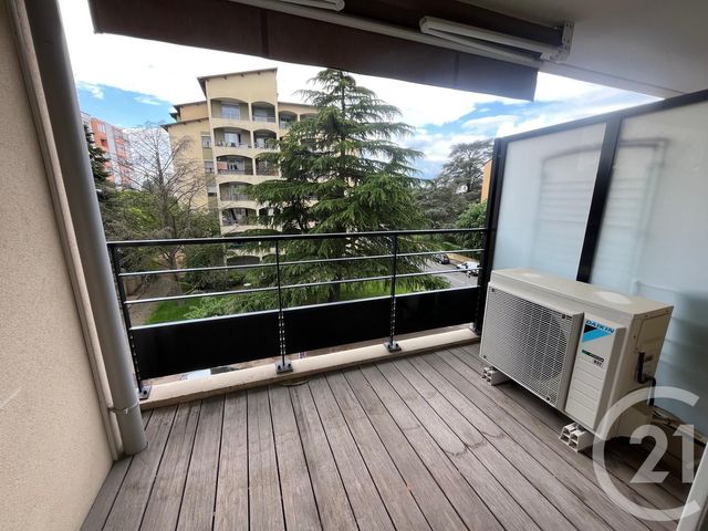 Appartement F4 &agrave; louer - 4 pi&egrave;ces - 81,61 m2 - Villefranche Sur Saone - 69 - RHONE-ALPES