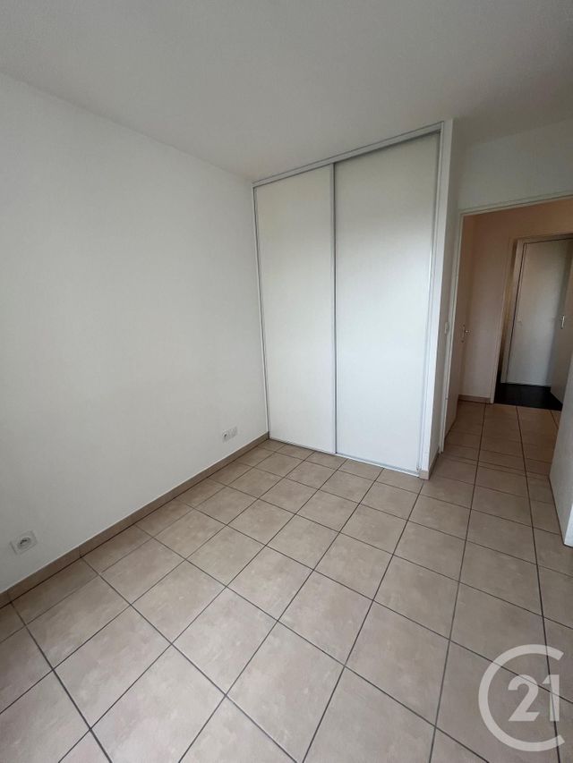 Appartement F4 &agrave; louer - 4 pi&egrave;ces - 81,61 m2 - Villefranche Sur Saone - 69 - RHONE-ALPES