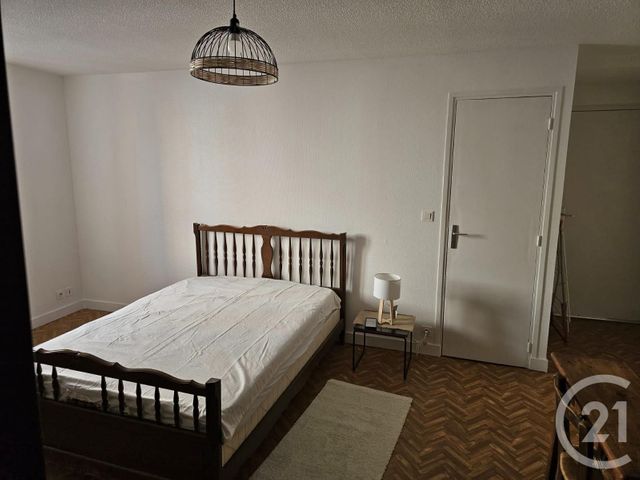 Appartement F2 &agrave; louer - 2 pi&egrave;ces - 50,72 m2 - Montmerle Sur Saone - 01 - RHONE-ALPES