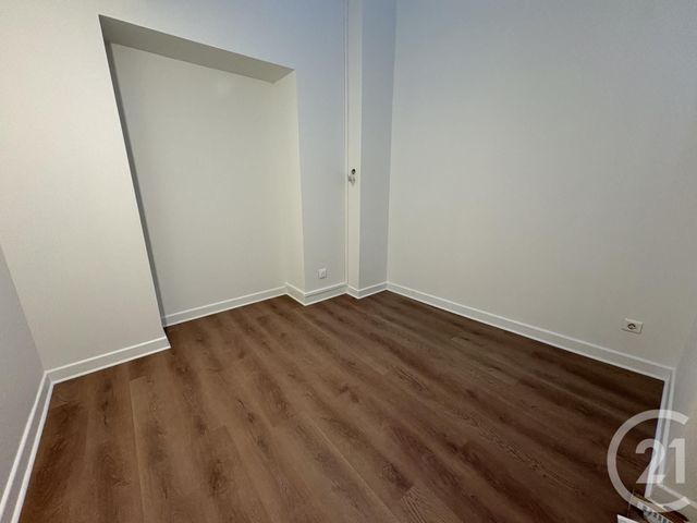 Appartement F4 &agrave; louer - 4 pi&egrave;ces - 78,55 m2 - Belleville - 69 - RHONE-ALPES