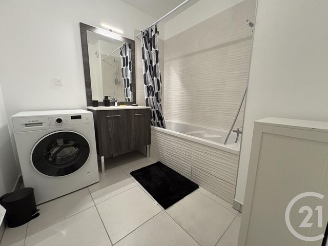 Appartement F3 &agrave; louer - 3 pi&egrave;ces - 63,37 m2 - Belleville En Beaujolais - 69 - RHONE-ALPES