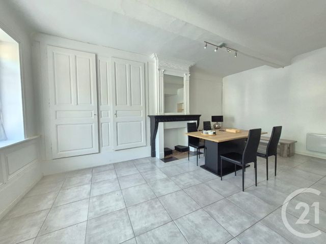 Afficher la photo en grand Appartement T2 à vendre - 2 pièces - 50,83 m2 - Trevoux - 01 - RHONE-ALPES