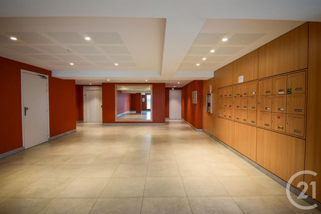 Appartement F4 &agrave; vendre - 4 pi&egrave;ces - 79,53 m2 - Tarare - 69 - RHONE-ALPES