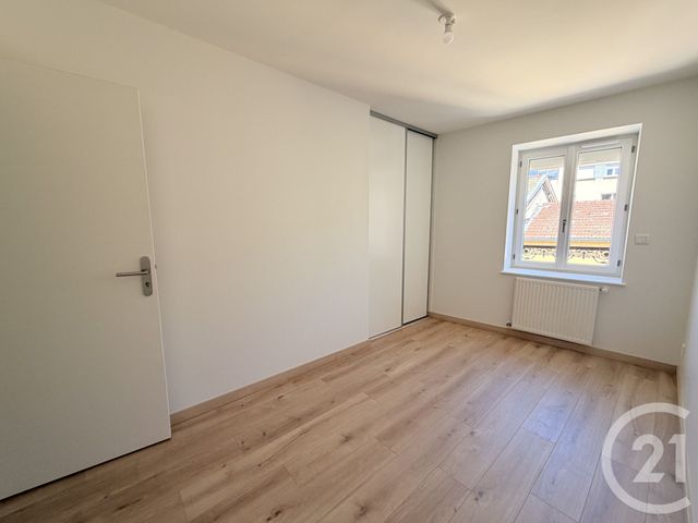 Appartement Duplex &agrave; louer - 3 pi&egrave;ces - 52,84 m2 - Tarare - 69 - RHONE-ALPES