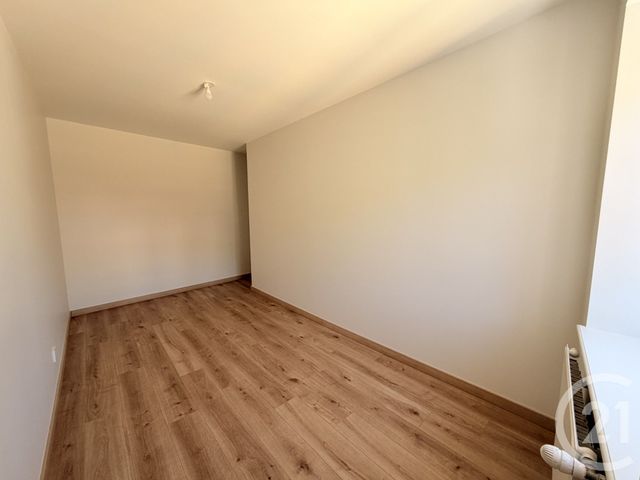 Appartement Duplex &agrave; louer - 3 pi&egrave;ces - 52,84 m2 - Tarare - 69 - RHONE-ALPES