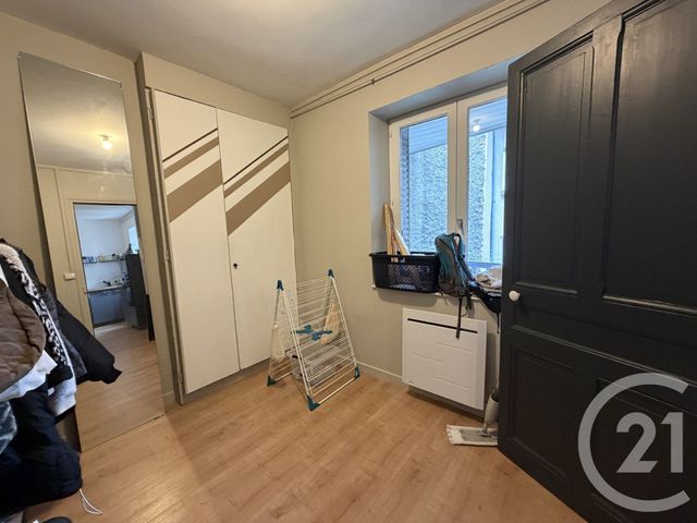 Appartement F4 &agrave; louer - 4 pi&egrave;ces - 85 m2 - Tarare - 69 - RHONE-ALPES